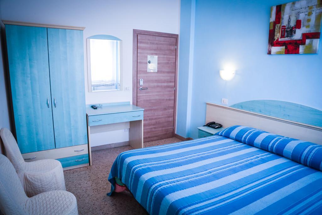 Hotel Ausonia Monte Porzio Ngoại thất bức ảnh