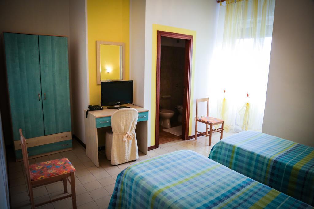 Hotel Ausonia Monte Porzio Ngoại thất bức ảnh